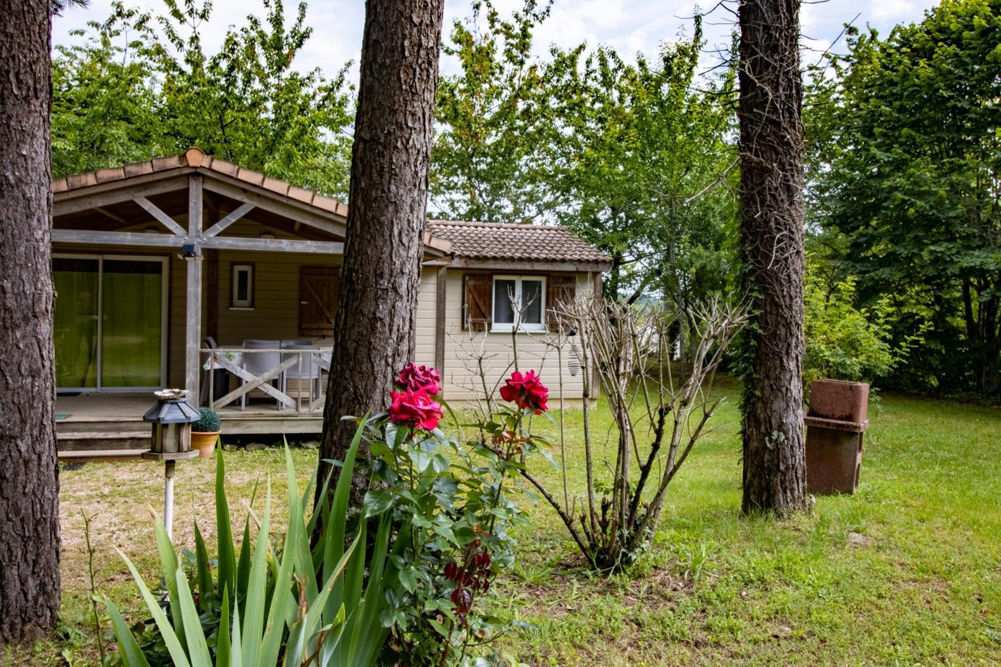 Les Chalets D'Argentouleau Сарла-ла-Канеда Екстериор снимка